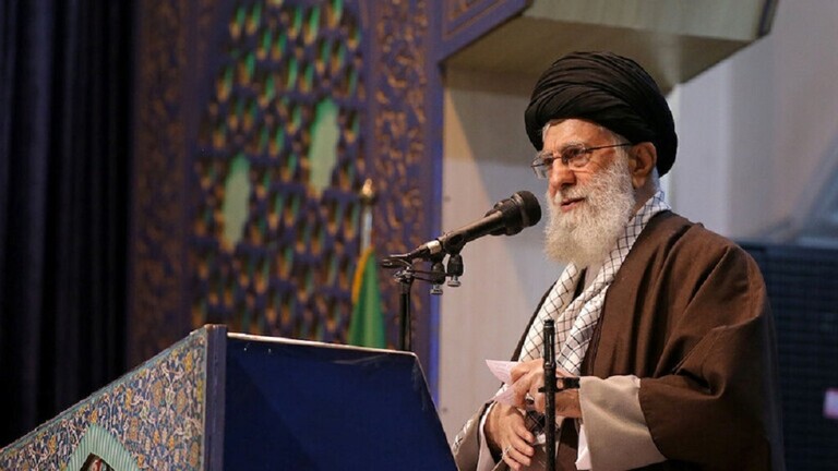 علي خامنئي المرشد الأعلى للثورة الإسلامية في إيران